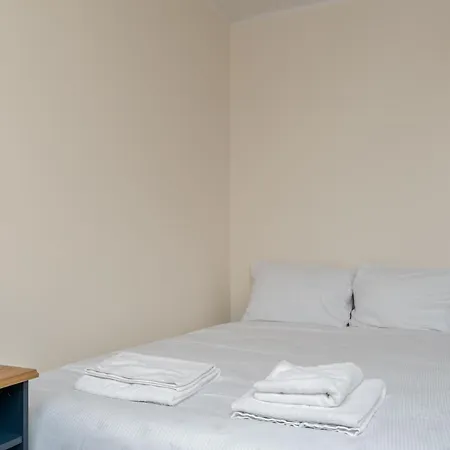 Czepca Quiet Corner By Bookinghost * Krakkó