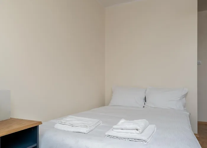 Czepca Quiet Corner By Bookinghost * Krakau